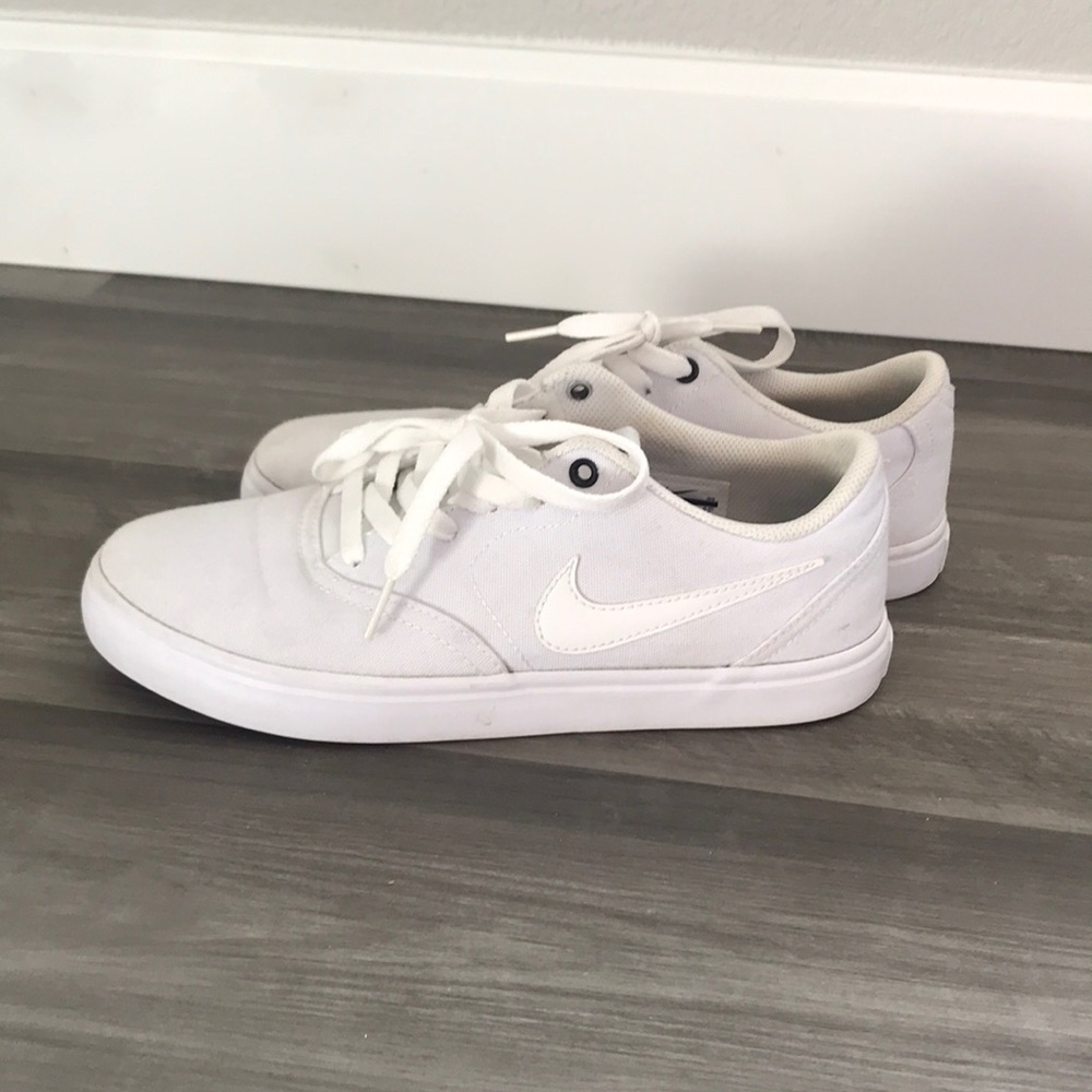 Nike sb charge solarsoft skate shoes m/w